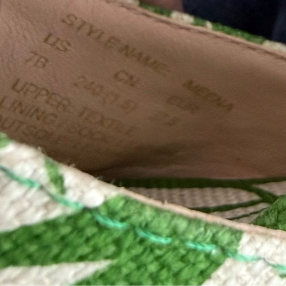 Kate Spade, New York, Meena wedge sandals, faux bamboo at the soul logo heart 7B - Picture 6 of 9